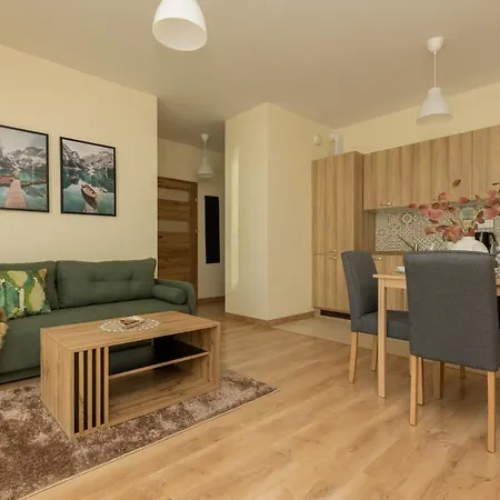 Daire Cosy Bialej Floty With Parking By Renters